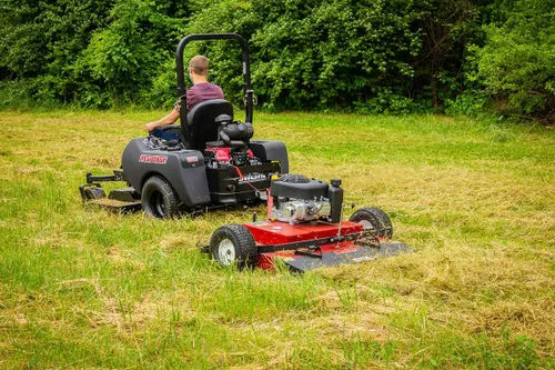 Vista 8 de FC11544CL - Cortacésped de corte Swisher Classic de 11.5 HP de 44 pulgadas