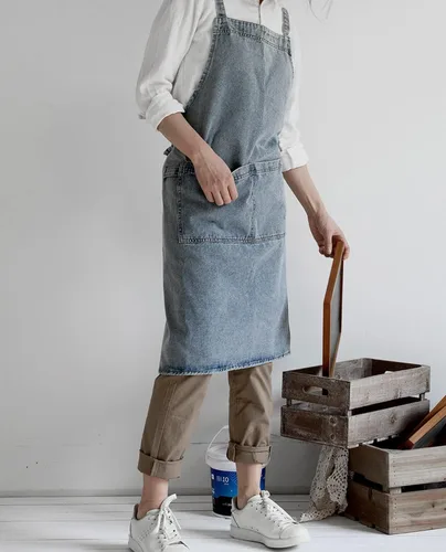 Vista 3 de NEWGEM Delantal de mezclilla de algodón con bolsillos para mujer, cocina, cocina, jardinería, pintura #1 Denim Algodón Azul Claro Con Lazos En La