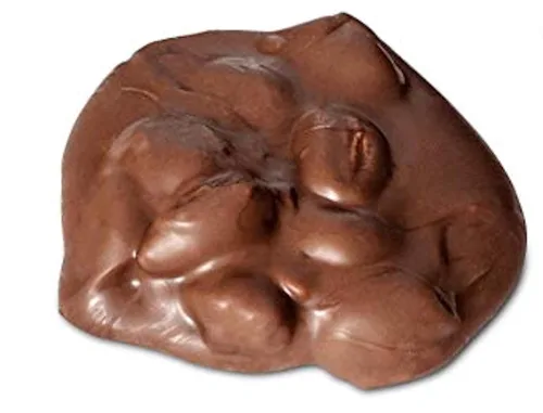 Vista 10 de US Sweets 75% racimos de macadamia de chocolate negro – Macademia cubierta de chocolate negro Regalo sabroso Hecho en pequeños lotes