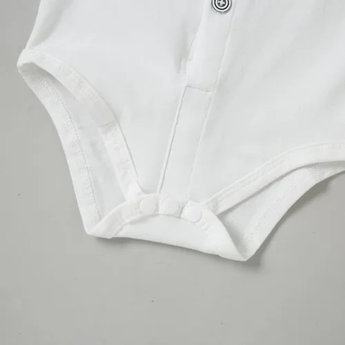 Vista 3 de DISAUR - Conjunto de ropa para bebé niño pequeño, 4 piezas de vestido de caballero + chaleco + pantalones + corbatín de algodón
