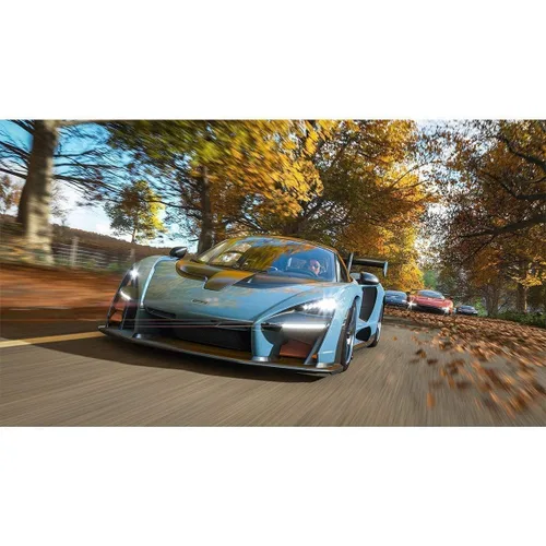 Vista 6 de Forza Horizon 4 Xbox One - Xbox One supported - ESRB Rated E (Everyone) - Racing Game - Collect over 450 cars - Race. Stunt. Create. Explore - Xbox