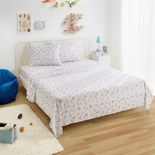 Vista 37 de Amazon Basics Juego de sábanas para niños de microfibra ligera, suave y fácil de lavar, 3 piezas, tamaño Twin, Aqua brillante, diseño sólido