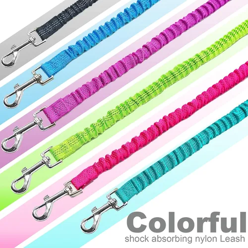 Vista 6 de Correa elástica para perro - Correa de nylon reflectante y de 5 pies con absorción de golpes Entrenamiento anti-jalón para perros Negro