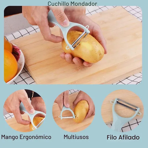 Vista 4 de Juego de tablas de corte Magicorange para viajes, 4 piezas, juego portátil mini de tablas de cortar de plástico para camping y cuchillo de acero