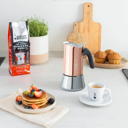 Vista 5 de Bialetti - Nueva cafetera Venus Induction, apta para todo tipo de placas, acero 18/10, 4 tazas (5.7 onzas), aluminio, cobre