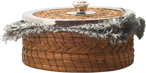 Vista 4 de Auténtica cesta calentadora de tortillas mexicanas - Aguja de pino tejida a mano con tela tejida a mano (borde de metal de 7 pulgadas con tela)