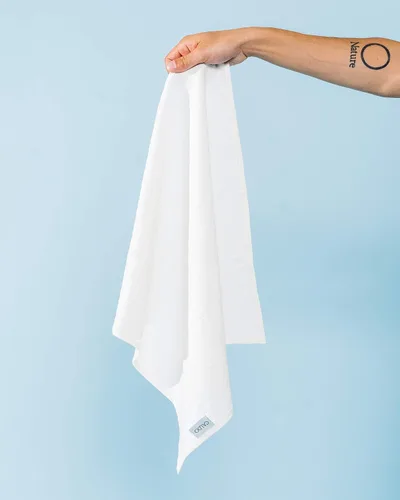 Vista 3 de Caldo Servilletas de lino – Rústicas – Tela suave y duradera – Lavable y reutilizable – Paquete de 4 – 20 x 20 pulgadas (blanco natural)