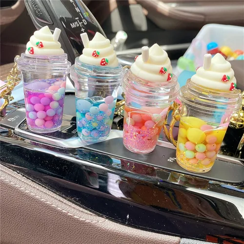Vista 7 de Xinbalove Lindas bolsas de botella de helado para muñeca con colgante de llavero de coche para niños, niñas y mujeres, llavero flotante de jalea