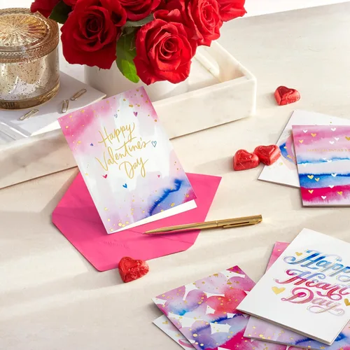Vista 2 de Hallmark - Tarjetas para el día de San Valentín, paquete surtido de 36 unidades (acuarela de lámina dorada)