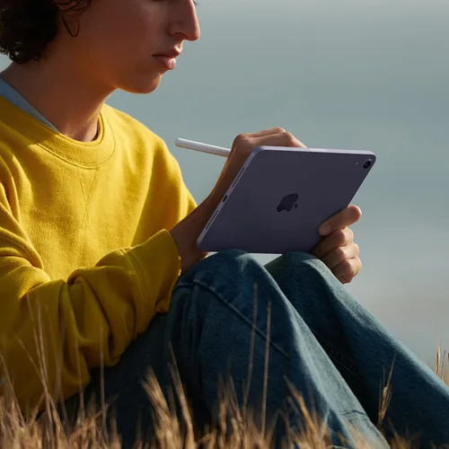 Vista 4 de Apple iPad mini (6ª generación): A15 Bionic, pantalla Liquid Retina de 8.3 pulgadas, 64 GB, Wi-Fi 6, cámara frontal de 12 MP/cámara trasera de 12