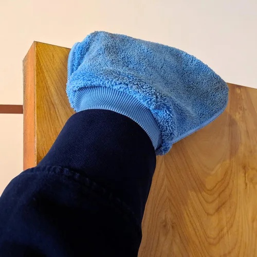 Vista 5 de Arkwright - Guantes de limpieza de microfibra (paquete de 6) guantes de polvo de secado rápido Smart Choice, plumero para muebles del hogar, pulido
