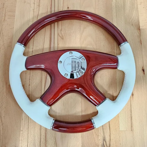 Vista 3 de RAPTOR - Volante de 15 pulgadas de madera de caoba y cuero blanco