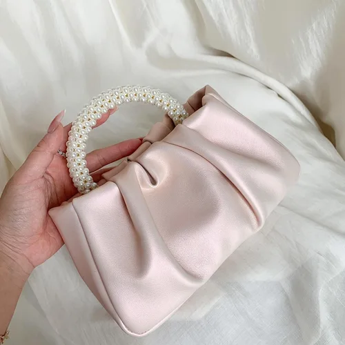 Vista 4 de LAKSMI Bolsos de mano de noche con perlas para mujer, de cuero suave, fruncidos, bolsos cruzados para bodas, fiestas, bailes de graduación
