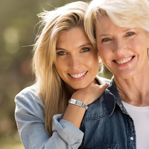 Vista 4 de VNOX Pulsera de identificación de alerta médica para hombres y mujeres, pulseras de alerta médica con grabado personalizado para mujeres y hombres