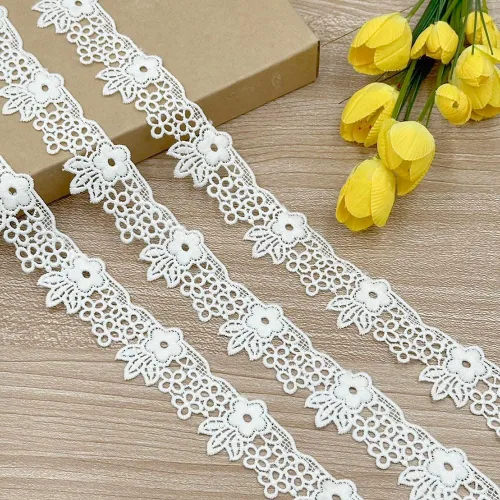 Vista 6 de Designer's Shop VL 6639 VL 6639 - Borde de encaje blanco de 5 yardas para costura, manualidades (margarita-mareado) 1-1/16 pulgadas x 5 yardas