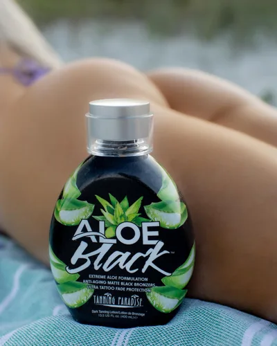 Vista 3 de Tanning Paradise Loción negra de aloe – Bronceador negro mate antienvejecimiento, anti-naranja, protección de tatuajes y decoloración