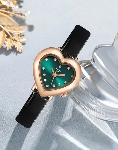 Vista 4 de MASTOP Reloj de lujo para mujer, con forma de corazón, correa de piel, cuarzo, impermeable, elegante, informal, para mujer