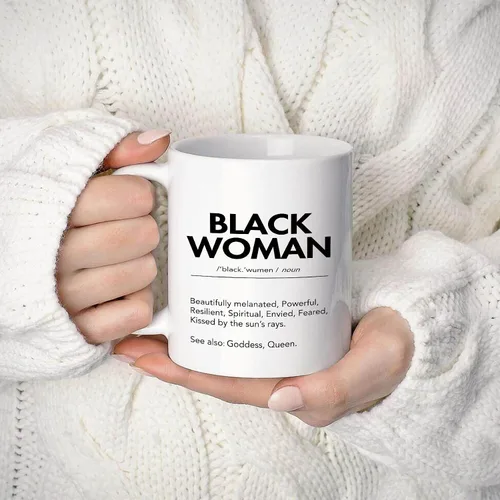 Vista 3 de OGILRE Black Woman Definition - Taza de cerámica impresa de doble cara con citas inspiradoras, diseño moderno de mujer afroamericana, taza de té