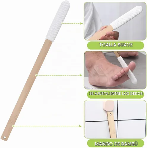 Vista 3 de Yaomiao Juego de 2 cepillos de mango largo para dedos de los pies de 15.75 pulgadas, cepillo de toalla de pie de madera con fundas de secado suaves