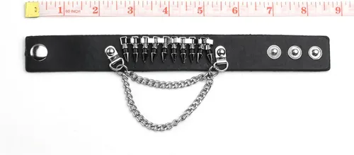 Vista 2 de Pulsera de piel sintética negra punk vintage ajustable para hombres