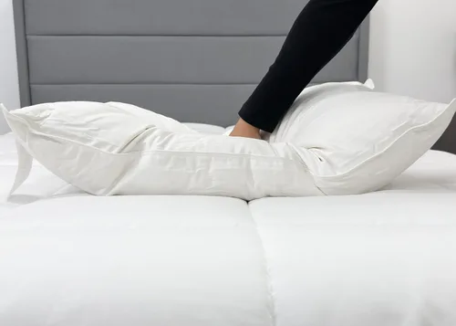 Vista 3 de Almohada firme de plumón de ganso blanco de gama alta estándar