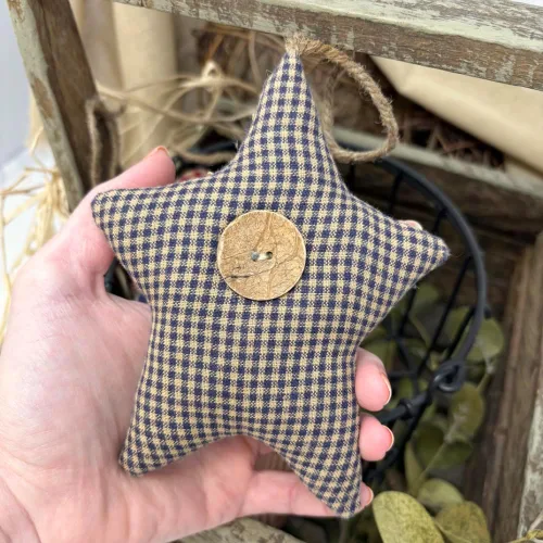 Vista 3 de Juego de 5 adornos de algodón hechos en casa con corazón y estrella americana, a cuadros y rayas, para Navidad, San Valentín o boda, con botón