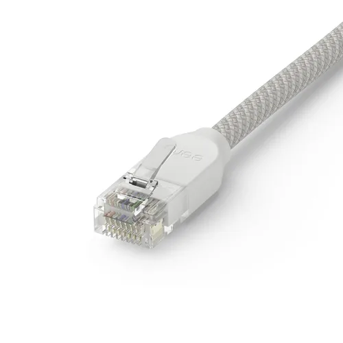 Vista 2 de Cable Ethernet Amazon eero CAT6a: Admite velocidades de más de 10 gigabits, 3 pies, paquete de 1, blanco ártico Arctic White