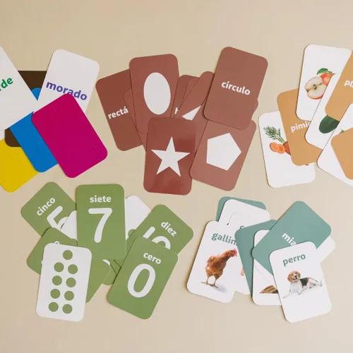 Vista 3 de Tarjetas didácticas para aprender y soltar en español Tarjetas flash en español para niños y niños pequeños Aprende colores, formas, números