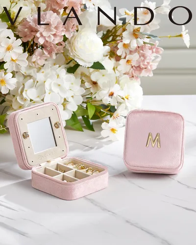 Vista 2 de Vlando Joyero de viaje para niñas y mujeres, organizador de joyas con inicial, estuche de viaje imprescindible para niñas, collar, aretes, caja