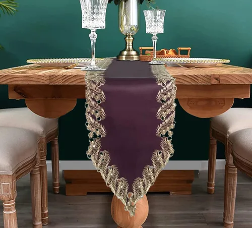 Vista 5 de DECOZEN Camino de Mesa Navideño Dorado con Ciruela – Bufanda Decorativa Bordada para Comedor y Tocador para Mesas Navideñas, Bodas y Fiestas – 14 x