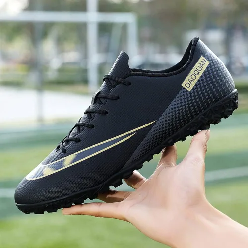 Vista 4 de WINGFAI Zapatos de fútbol para hombre para interiores y exteriores cómodos zapatos de fútbol profesionales para jóvenes zapatos de entrenamiento