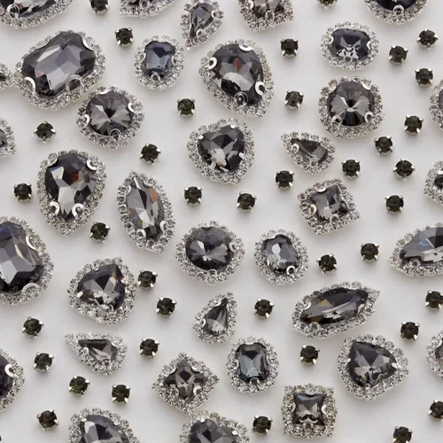 Vista 8 de TANOSII 100 diamantes de imitación para coser con formas mixtas, gemas de cristal para coser en gemas de cristal, parte trasera plana con garra Ab