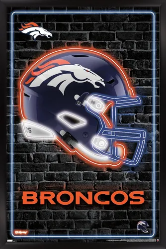Vista 8 de NFL Denver Broncos - Póster de pared con casco neón, 22.4 pulgadas de largo x 14.7 pulgadas de ancho, versión enmarcada de madera de granero
