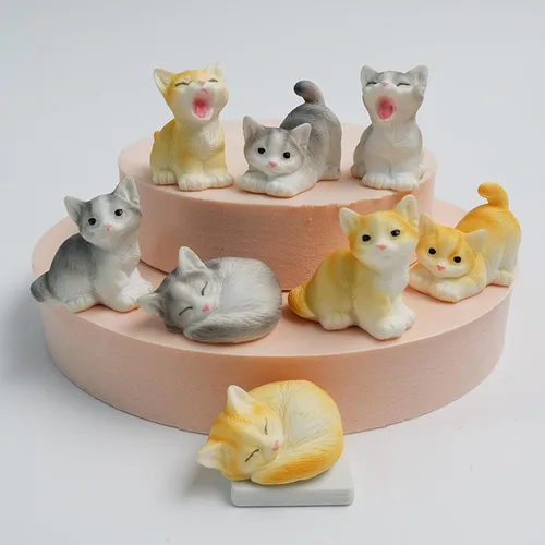 Vista 2 de Exasinine 18 figuras de gato en miniatura, modelo de animales de mini gatitos para jardín de hadas, paisaje de musgo, manualidades de terrario
