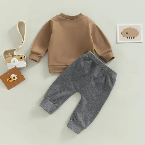 Vista 4 de Kayotuas Conjunto de sudadera con estampado de vaca y pantalones deportivos para bebé, ropa occidental para primavera, otoño e invierno