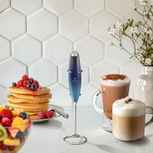 Vista 390 de Zulay Milk Boss Espumador de leche potente manual, hace espuma para latte, batidor para mezclar bebidas, café, miniespumador para capuchino, frappé