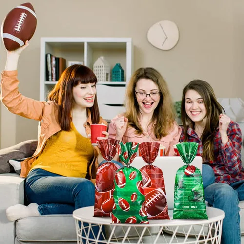 Vista 3 de Jetec 100 bolsas de celofán de fútbol americano marrón y verde, bolsas de regalo de fútbol con lazos para eventos de equipo deportivo, suministros
