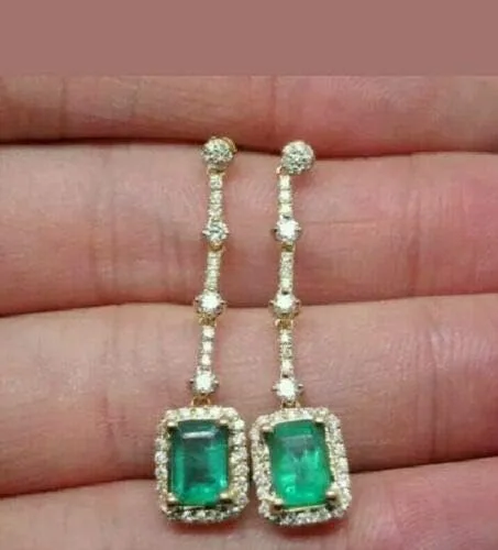 Vista 2 de TISHYA JEWELLERS Pendientes colgantes vintage de esmeralda colombiana y diamante de 2,50 quilates, oro amarillo de 14 quilates