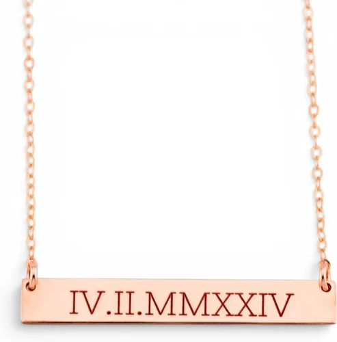 Vista 10 de Collar de barra larga grabado de doble cara, collar de barra de número romano dorado, fecha de boda, coordenadas de plata