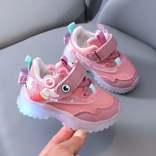Vista 4 de synia Zapatos LED para niños y niñas, tenis deportivos para correr, zapatos de moda para jugar al aire libre, para niños pequeños, niños grandes