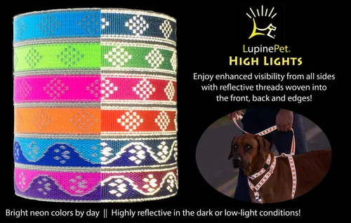 Vista 2 de Collar de seguridad reflectante para gatos de 1/2 pulgada de ancho con diamante verde que se ajusta de 8 a 12 pulgadas