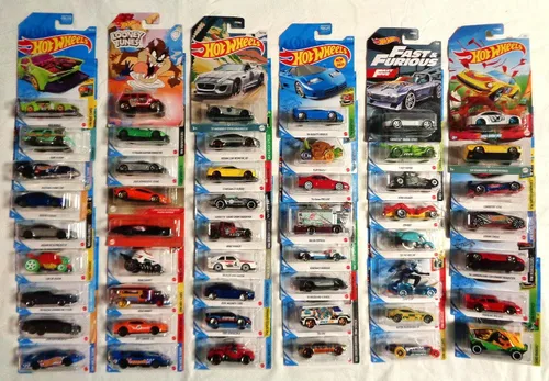 Vista 2 de Surtido de 50 diferentes hotwheels fundidos a presión para automóviles y camiones