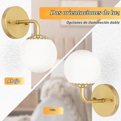 Vista 5 de Moderno juego de dos apliques de pared dorados, lámpara de pared de mediados de siglo, aplique de latón con vidrio de globo blanco, accesorios