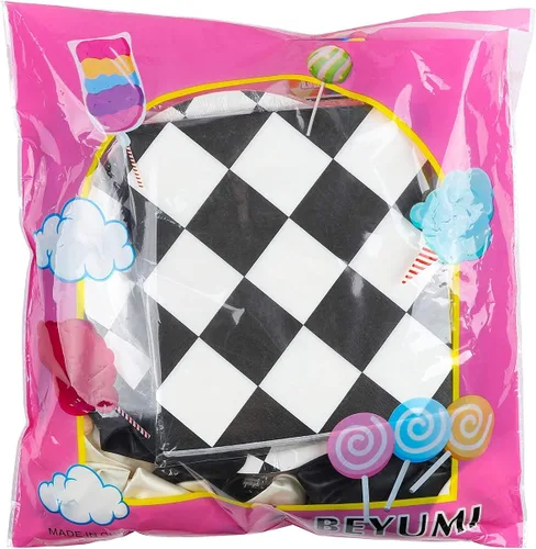 Vista 5 de BeYumi Paquete de 127 suministros de decoración para fiestas de autos de carreras, incluye banderines, globos, mantel, vajilla, bolsas de regalo