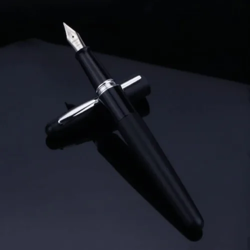 Vista 3 de Pluma estilográfica minimalista de lujo con textura de metal, punta fina, coleccionistas, regalo para hombres y mujeres, regalo profesional
