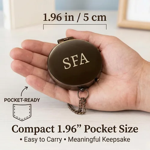 Vista 7 de Brújula de bolsillo de latón grabada para hombres - Regalo personalizado de brújula antigua