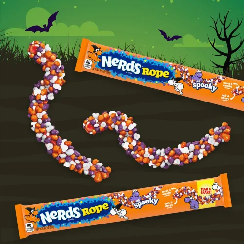 Vista 2 de Nerds Spooky Ropes Candy, paquetes de truco o trato de Halloween, 0.92 onzas (paquete de 24)