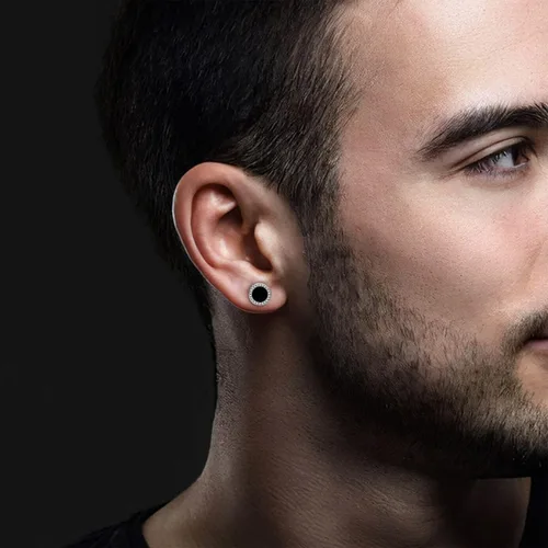 Vista 5 de RANKEEF Aretes para hombre, aretes para hombre, chapados en oro de 18 quilates, hipoalergénicos, redondos, con circonita cúbica, hip hop, cruz