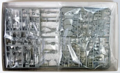 Vista 2 de Tamiya 300032526 - Conjunto de figuras de la Segunda Guerra Mundial Infantería Británica en Europa, Kit militar 1:48