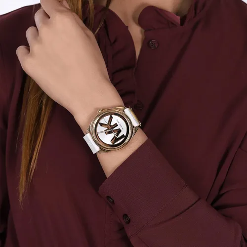 Vista 4 de Michael Kors Janelle MK7141 - Reloj de acero inoxidable con tres manecillas para mujer Blanco Movimiento de cuarzo